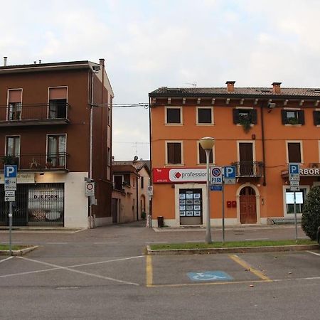 Apartament Casa Smeraldo San Giovanni Lupatoto Zewnętrze zdjęcie